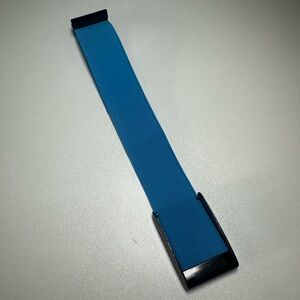 Whoop 4.0 Hydroknit Band Blue with black clasp. New. Never worn.